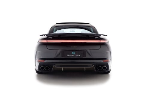 Porsche Panamera Turbo E-Hybrid 2025 - Vista 4