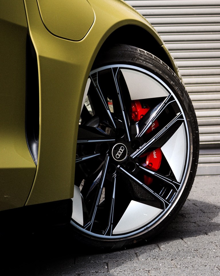 RS E-Tron GT