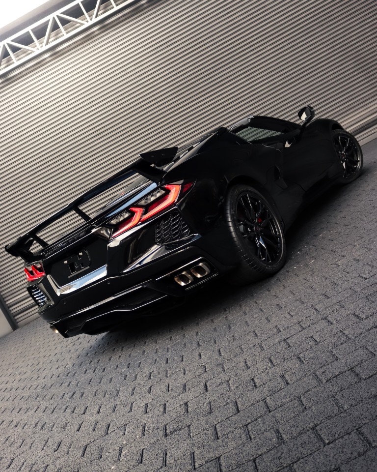 Chevrolet Corvette C8 Stingray Targa 2026 - Vista 3